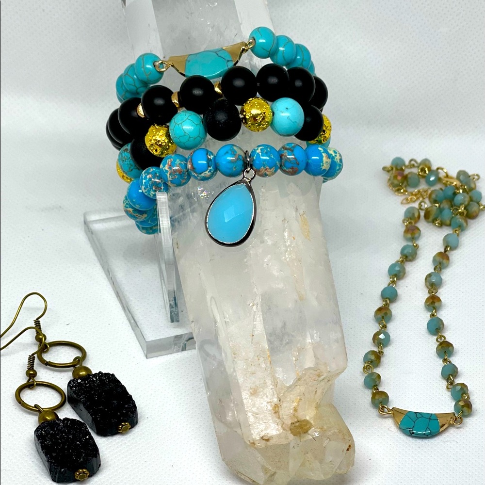 Bracelet, necklace and earrings set